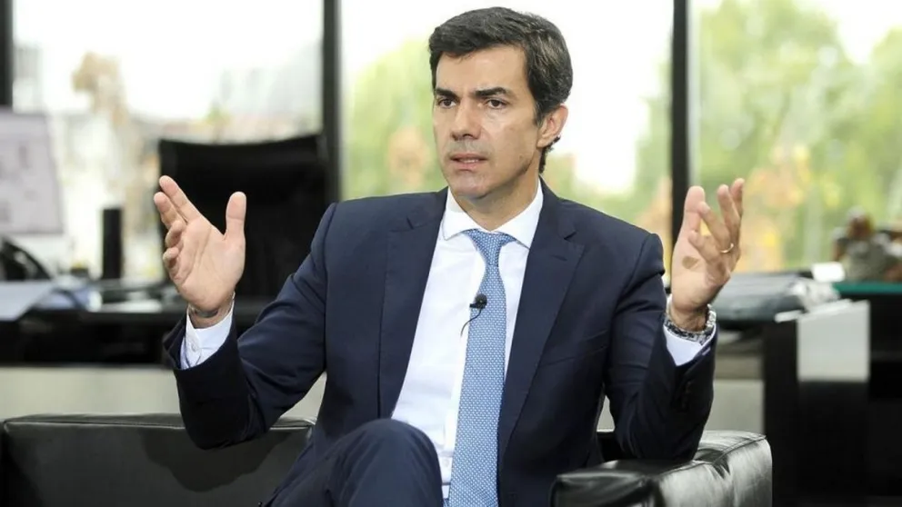 Juan Manuel Urtubey se hizo presente en el acto al General Güemes y cruzó a Javier Milei