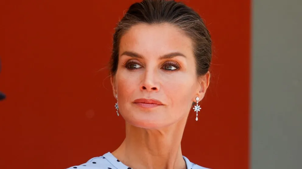 La reina Letizia, desafiante y altanera: incumple una valiosa orden de la reina Sofía y desata su furia