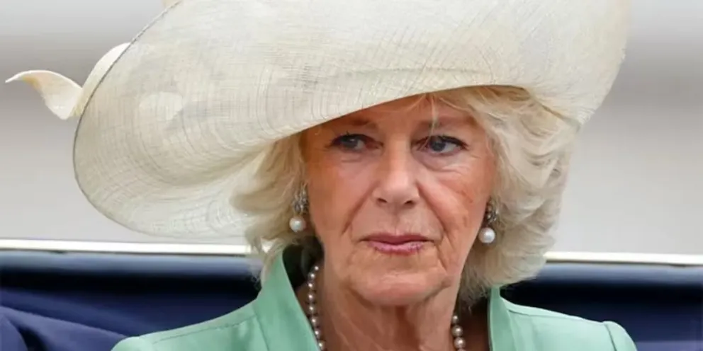 Impacto en la familia real británica: Camila Parker pierde el título de reina consorte