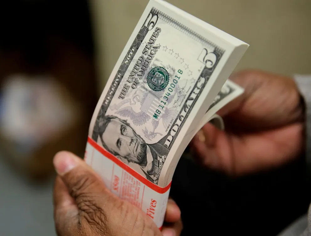 Dólar blue: esta es la “impactante” cotización de la moneda para este lunes 27 de febrero