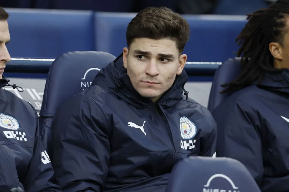 Arde el Manchester City: Pep Guardiola traicionaría a Julián Álvarez con otro Campéon del Mundo 
