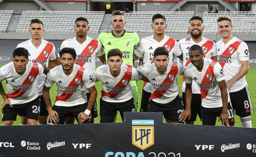 Pasó por River Plate, quiso probar suerte en Europa y hoy comparte plantel con un reconocido jugador
