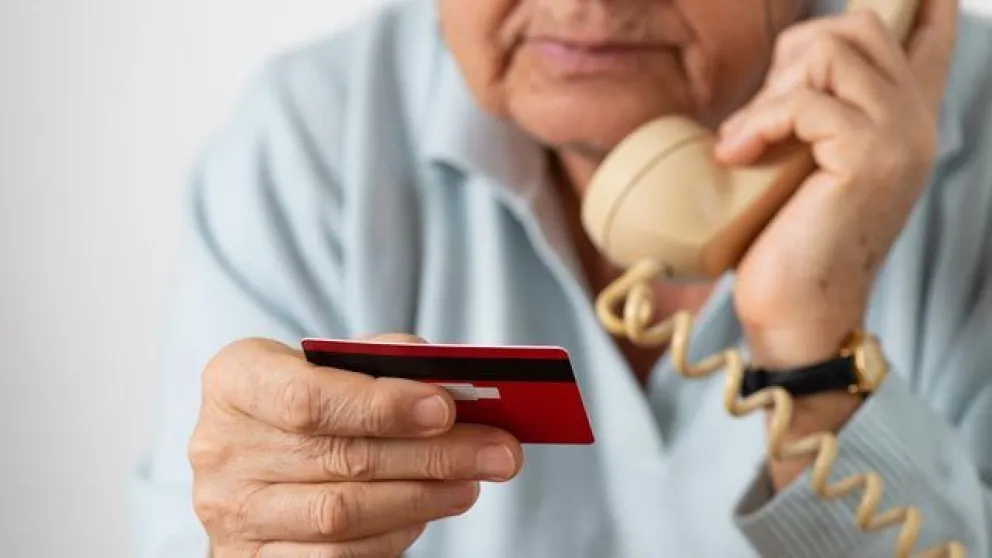 Robaba cuentas Bancarias: Detienen a salteña acusada de realizar estafas vía telefónica
