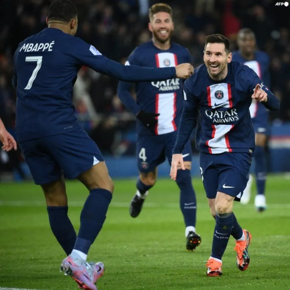 Lionel Messi convirtió un gol, Mbappé batió un récord y el PSG obtuvo un increíble triunfo