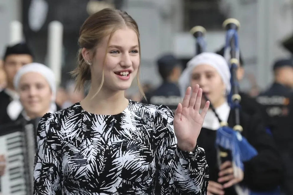 El insólito permiso de Isabel II a la princesa Leonor que estalló la ira de Letizia: no se lo perdonará jamás