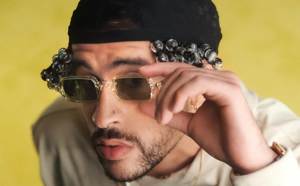 Bad Bunny es fuertemente humillado por su público en un show, "tiene un desagradable olor a pies"