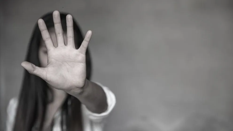 Denuncian que un hombre acosa a niñas en un colectivo de SAETA
