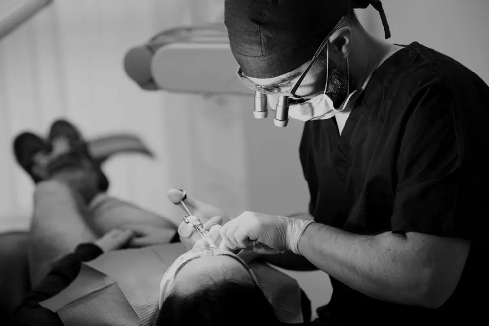 Nuevas denuncias: el odontólogo habría abusado de otras pacientes