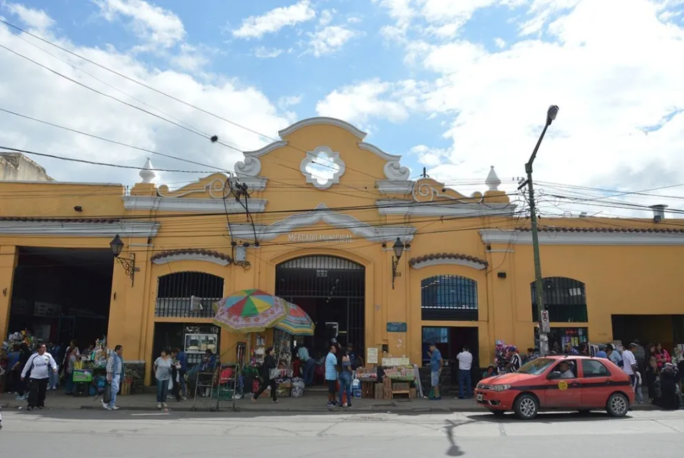 Mayores de 14 años pueden estudiar la primaria en el Mercado San Miguel 