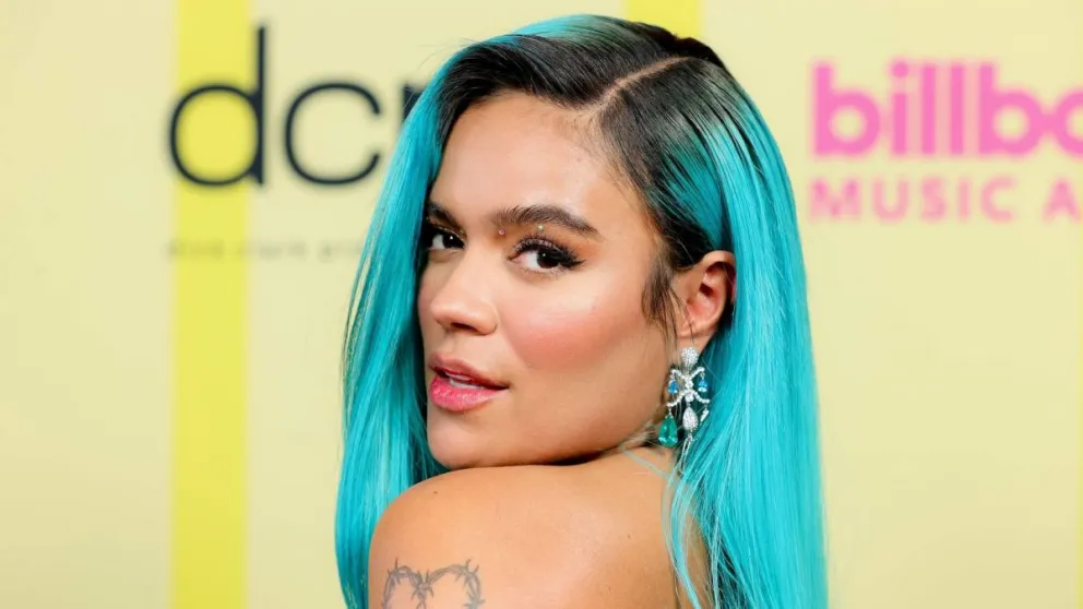 Tras los ataques de Anuel AA, Karol G comparte un explosivo mensaje en su contra