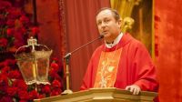 Ex obispo Zanchetta: aseguran haberlo visto libre por Los Toldos, la justicia lo niega  