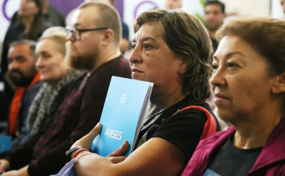 Urgente: los trabajadores en actividad podrán tramitar la jubilación sin aportes de ANSES, detalles