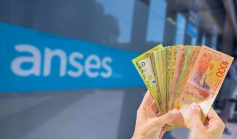 ANSES: quiénes cobran el Refuerzo de Ingresos de $15.000 el lunes 10 de abril