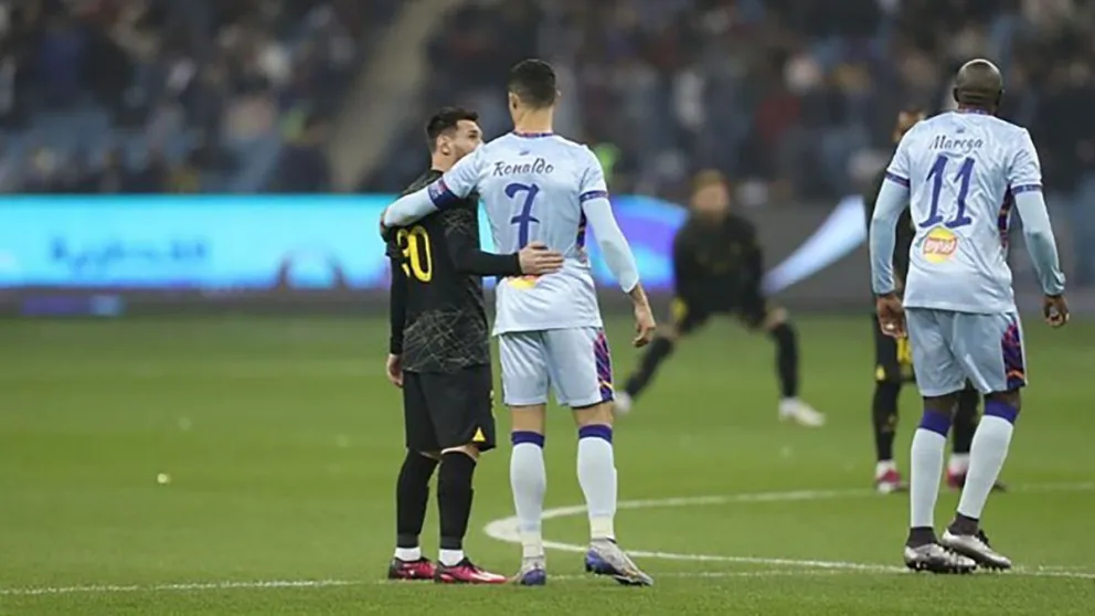 Tras su importante decisión, Lionel Messi le enseñó una grandiosa lección a Cristiano Ronaldo