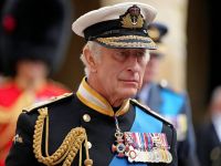 Alerta en la corona británica: el rey Carlos III pierde popularidad, es resistido y humillado en Reino Unido