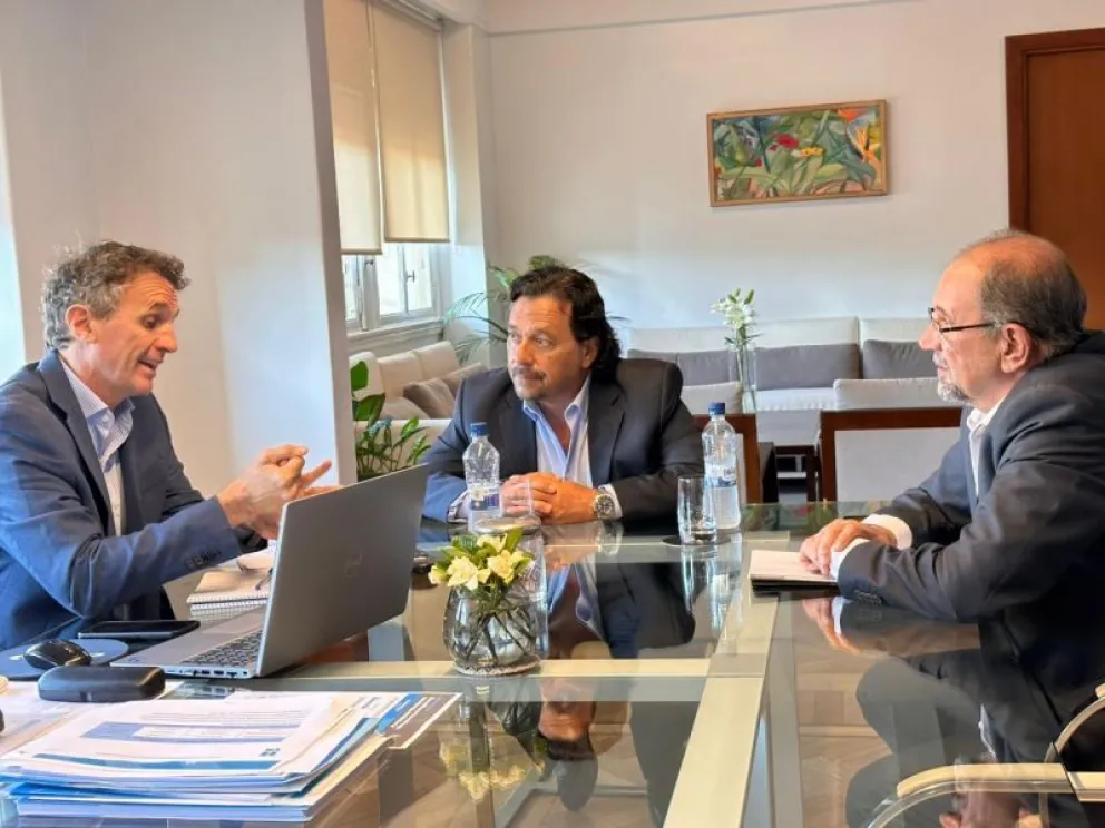 Los representantes del gobierno, se reunieron para definir los proyectos del Plan Federal de Obras Públicas