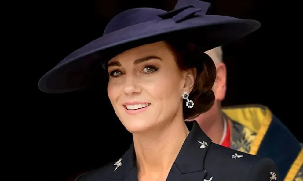 Sin elegancia: el impactante comportamiento errático de Kate Middleton que desató furor en redes