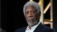 Fotos: Morgan Freeman apareció en los premios Oscar con este particular y curioso accesorio