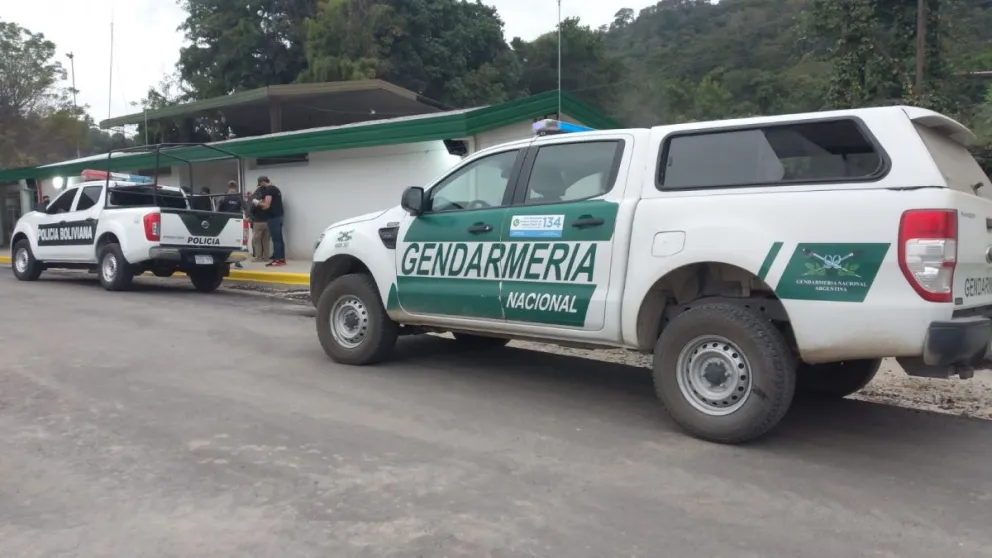 Gendarmes incautan 5 kilos de marihuana en una caja