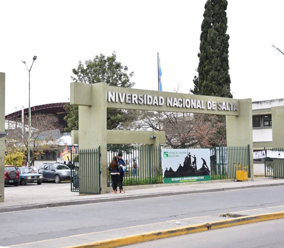 Tras la visita de Jaime Perczyk, la UNSa hará un importante cambio en la carrera de medicina