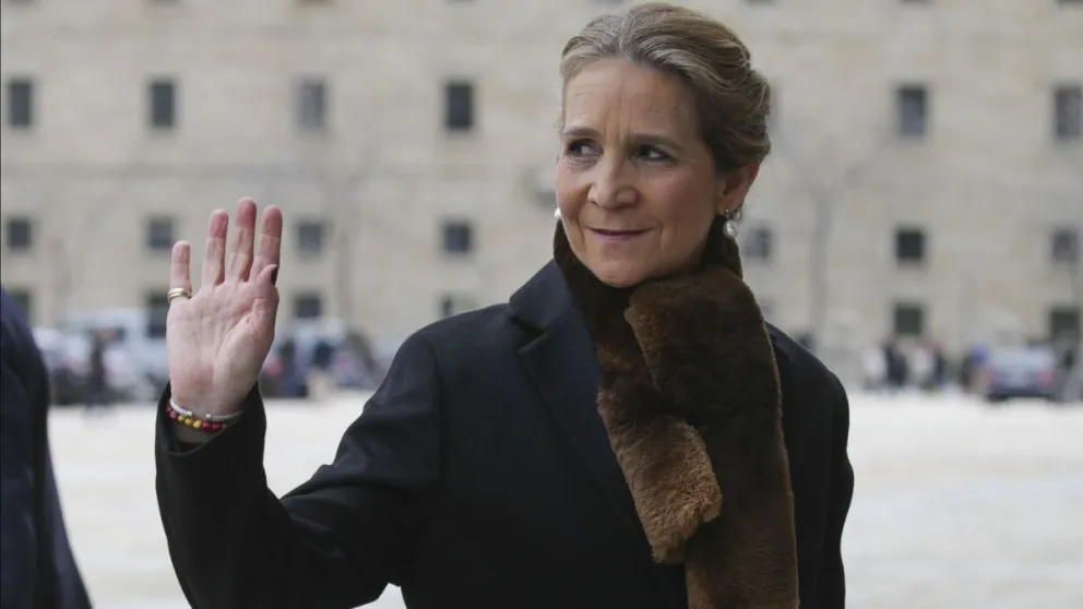 Los vicios de la Infanta Elena preocupan al rey Felipe VI: el secreto que oculta desde pequeña 