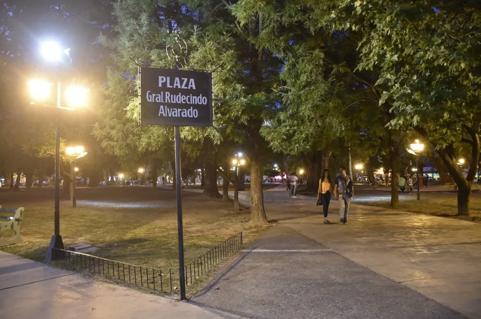 Una escuela del macrocentro entró en alerta tras la confirmación de un caso de dengue 