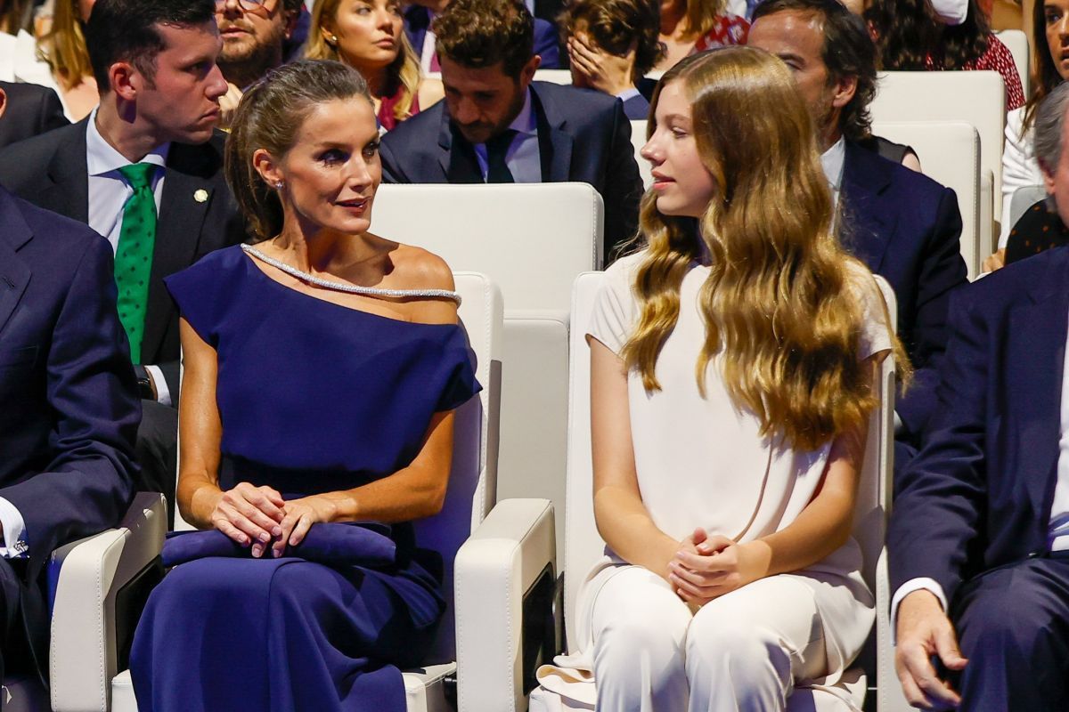LETIZIA Y SOFIA