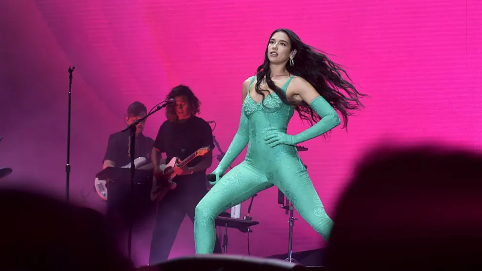 Dua Lipa, imparable: estas son las impactantes fotos de su estricta rutina de entrenamiento