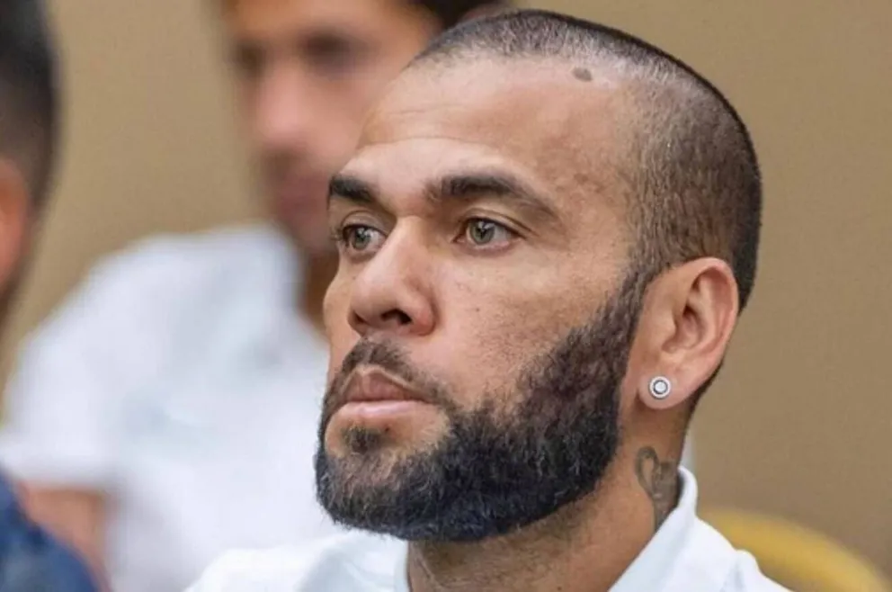 Ésta es la maniobra que aplicará Dani Alves para recuperar su reputación ante caso de agresión y abuso