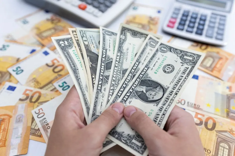 Dólar blue: esta es la “impactante” cotización de la moneda para este miércoles 22 de marzo