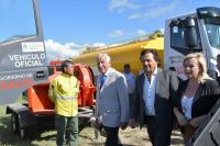 Con una inversión de 600 millones de pesos, Gustavo Sáenz entrega nuevos equipos para extinguir el fuego 