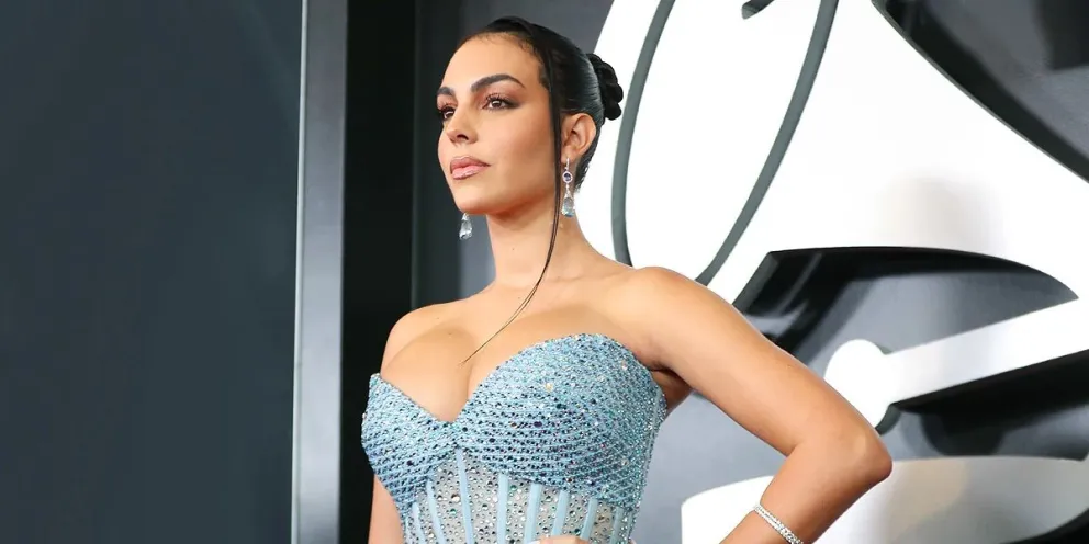 Cristiano Ronaldo se averguenza: acusan a Georgina Rodríguez de copiarle un look a Rihanna