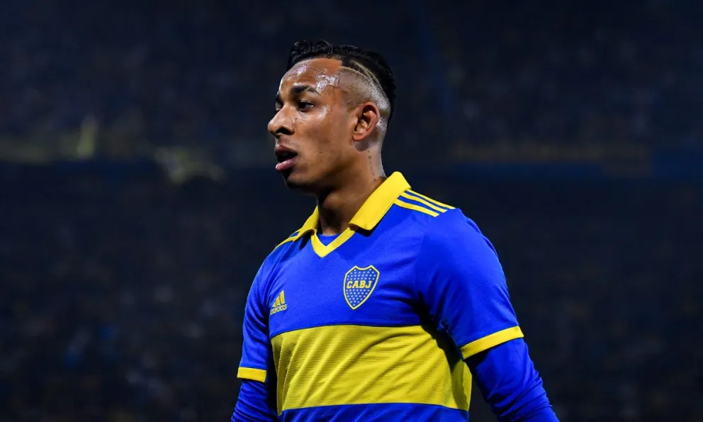 Se quiere ir: tras el escándalo por abuso, Boca recibe una oferta millonaria por Sebastián Villa