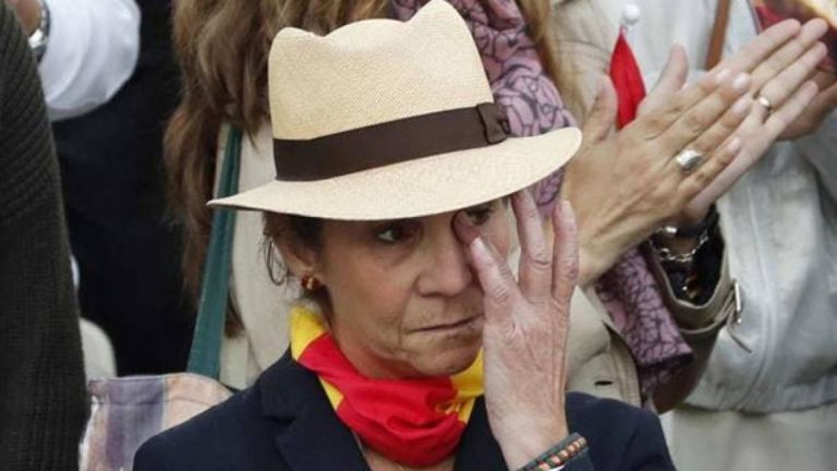Sale a la luz la preocupante adicción que tiene la infanta Elena que impactó al rey Felipe VI
