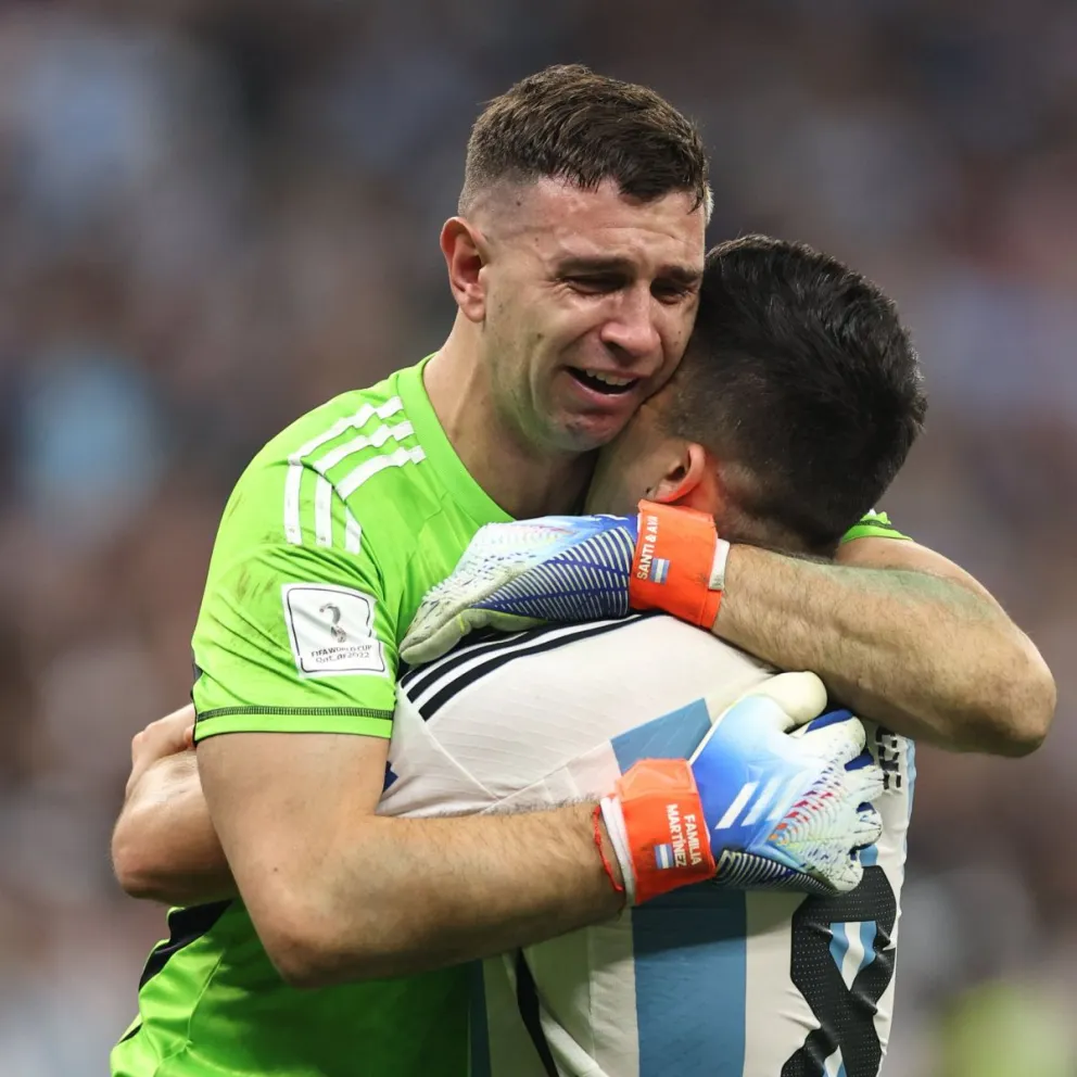 La insólita medida de la FIFA en contra del Dibu Martínez que causa enojo en el mundo del fútbol