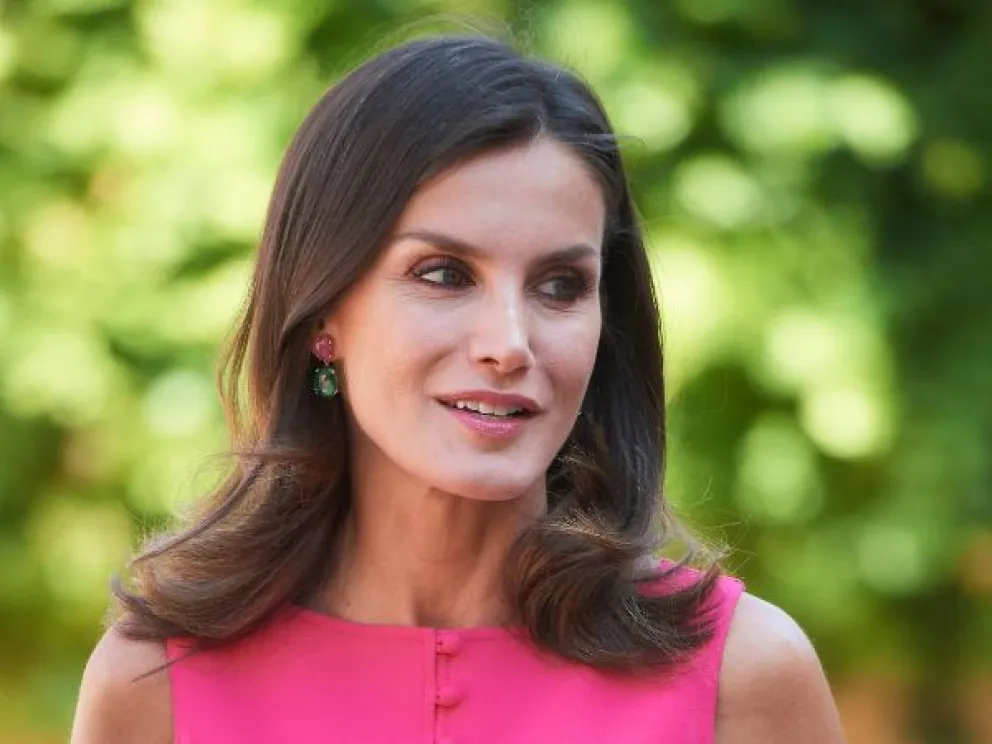 Reina Letizia acude a una persona de su pasado tras la crisis matrimonial con el rey Felipe VI