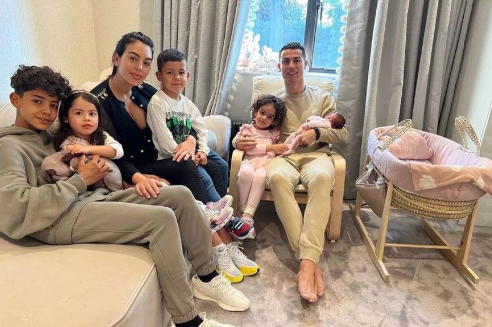 Los hijos de Cristiano Ronaldo sufren: esta es la increíble y autoritaria imposición que padecen