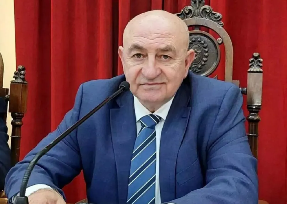 Mashur Lapad será candidato y va por los 32 años como senador