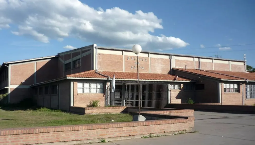 Un colegio salteño suspendió hoy las clases porque un inusual robo los dejó sin agua