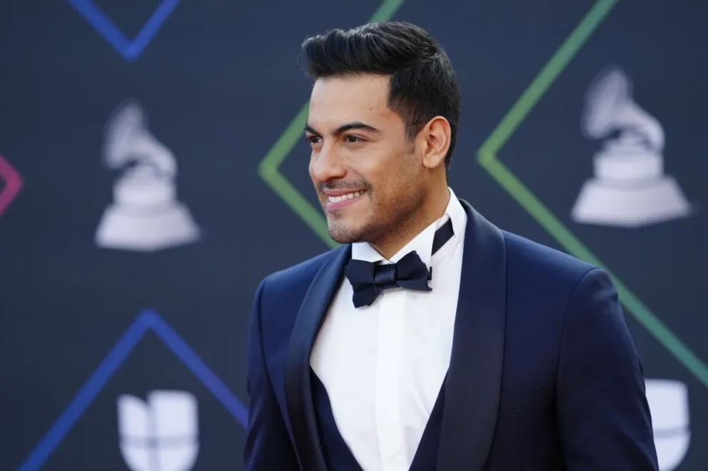 Llegó el momento: la increíble confesión de Carlos Rivera sobre su boda secreta con Cynthia Rodríguez
