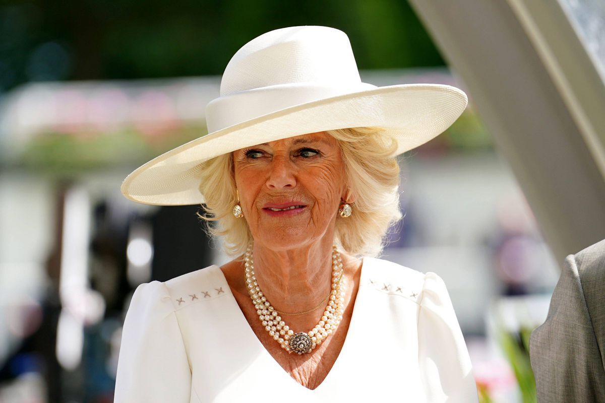 No la soportan más: la ridícula exigencia que Camila Parker exige a los empleados de Buckingham