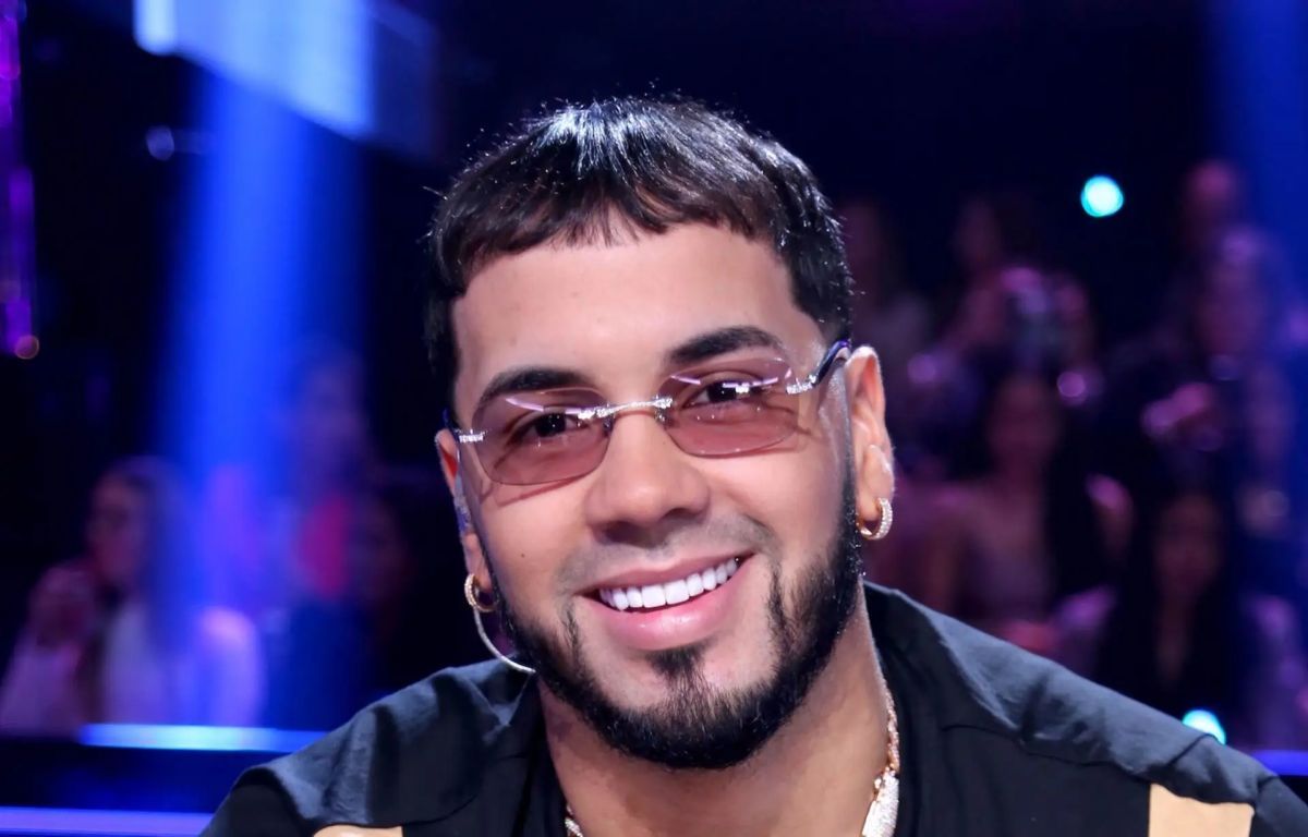 Esta es la impresionante y millonaria colección de autos que tiene Anuel AA y que todos envidian
