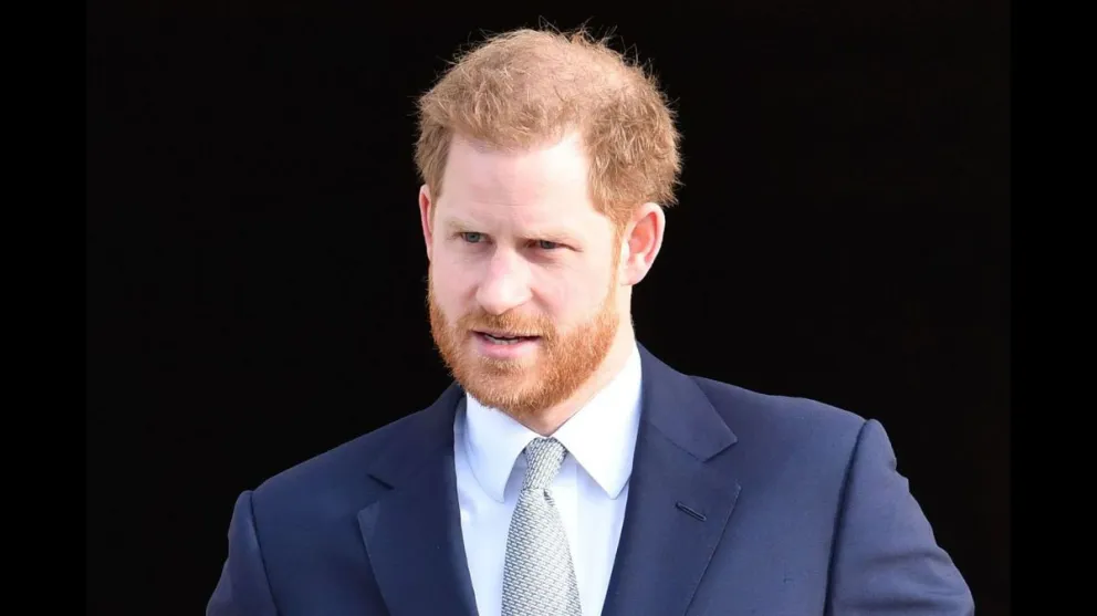 A puro descontrol: así fue el inesperado accidente que causó el príncipe Harry en el Tribunal de Justicia