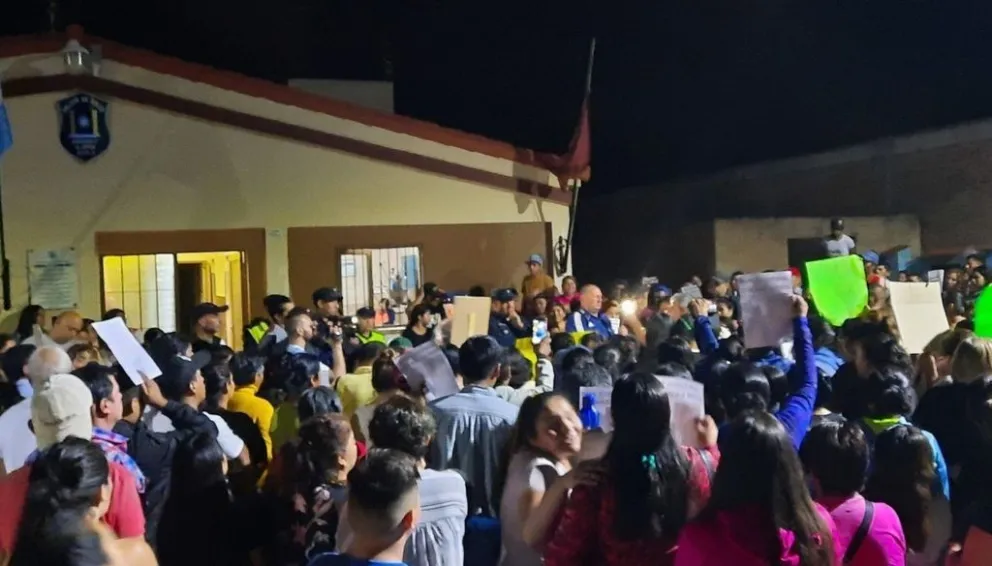 Cerca de 300 personas marcharon pidiendo justicia por un agricultor asesinado en El Bordo