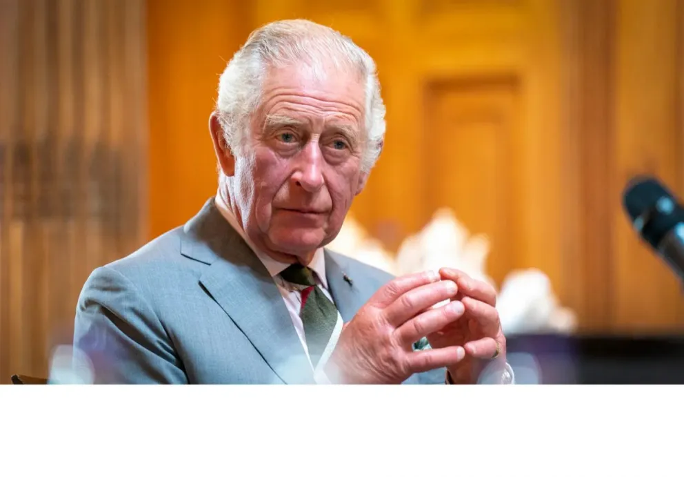 ¡Exigente!: el rey Carlos III impone controversial reglamento para el pueblo en su coronación