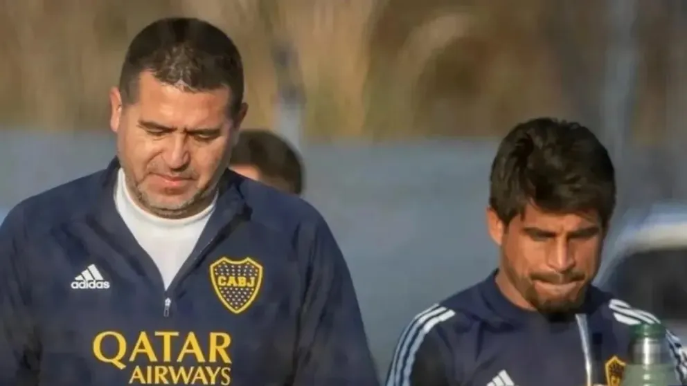 Crisis en Boca: el ultimátum que tiene preparado Riquelme a su vuelta de España que alarma a Ibarra