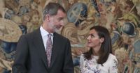 Antes muerta que sencilla: la reina Letizia sufre horrores, pero se las rebusca para no perder elegancia