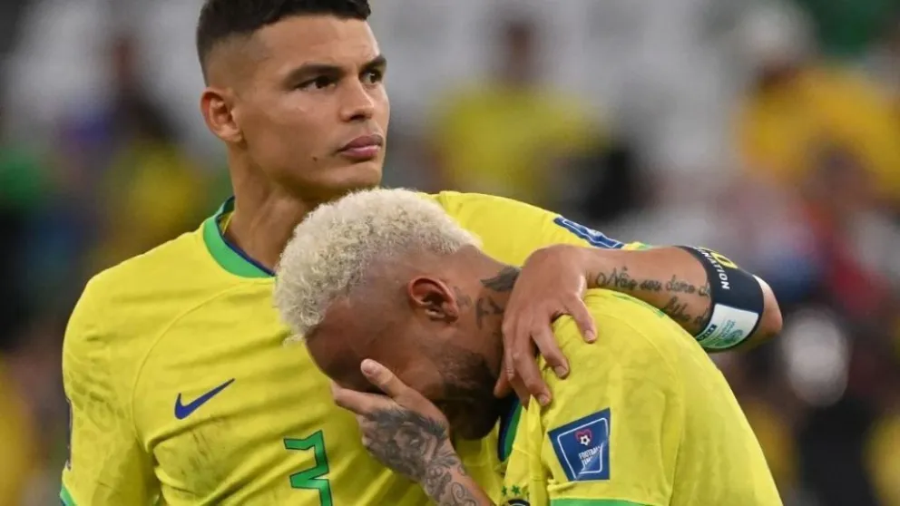 Video: Neymar perdió una millonaria suma de dinero jugando póquer y esta fue su reacción