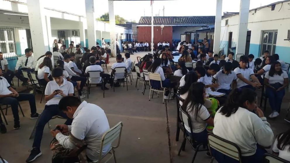 Advierten la toma total de una Escuela técnica en pedido de un edificio propio que reclaman desde hace 30 años