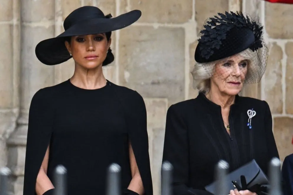 Meghan Markle cancelada por Camila Parker: la humilló y consiguió que no asista a la coronación